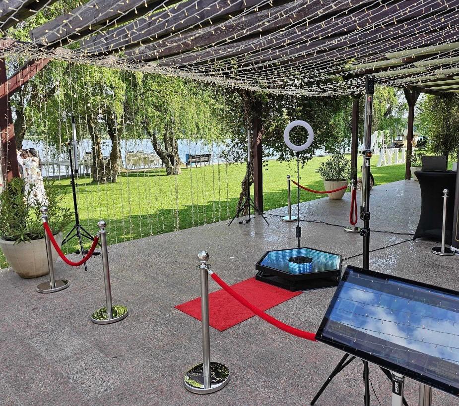 Inchiriere Platforma 360 Video Booth